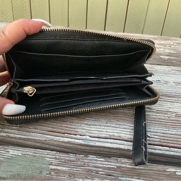 Michael Kors Yellow and Brown Camouflage Bags - Picture 10 of 11